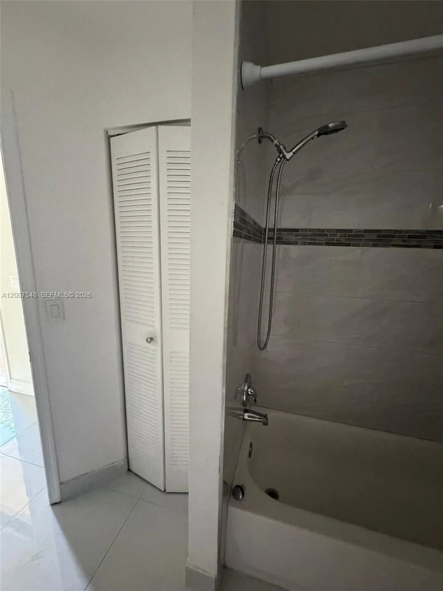 9863 Three Lakes Circle Boca Raton FL 33428