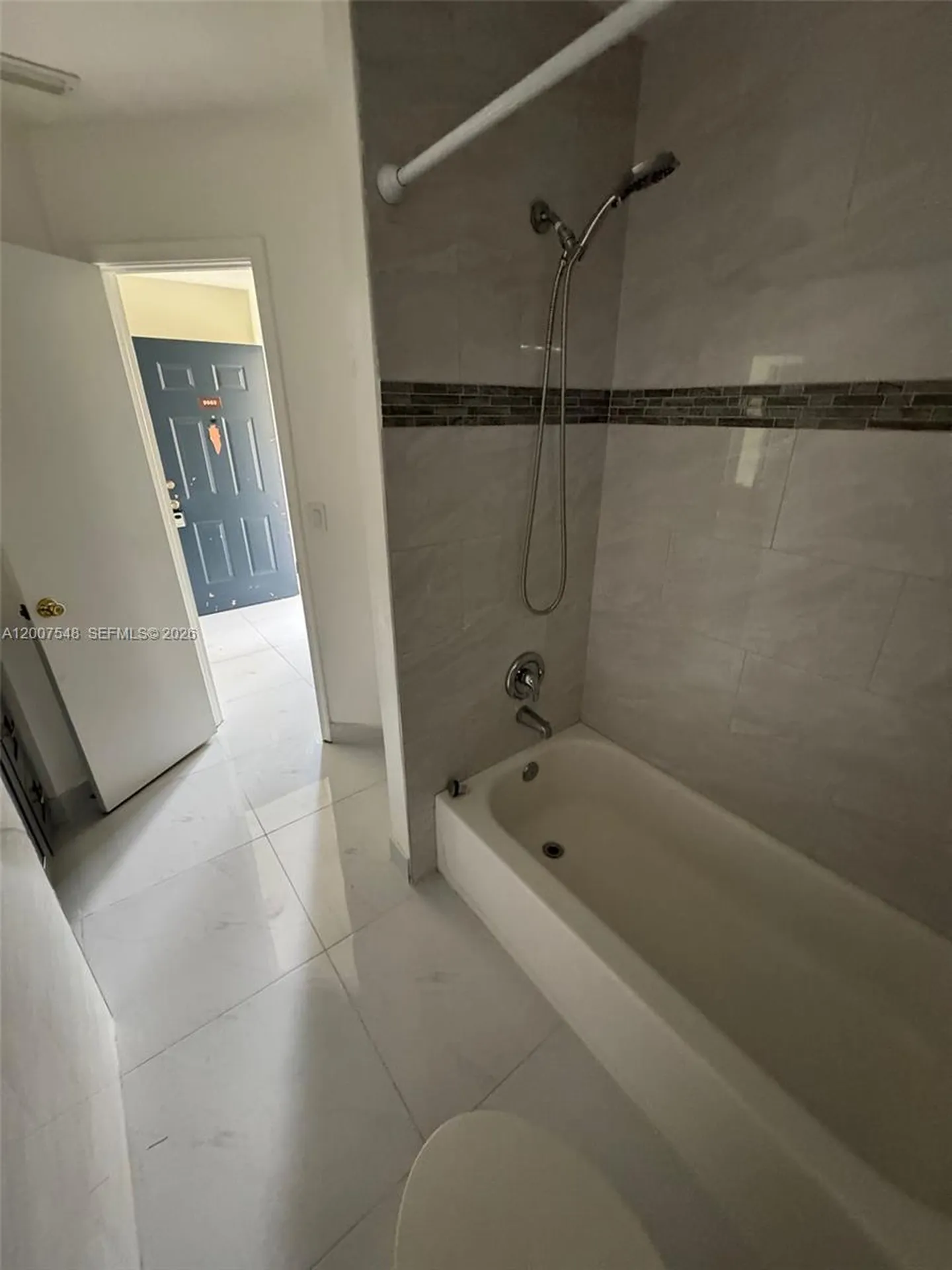 9863 Three Lakes Circle Boca Raton FL 33428