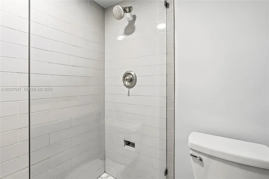 2808 N 46th Avenue Hollywood FL 33021