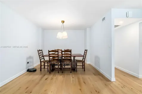 2808 N 46th Avenue Hollywood FL 33021