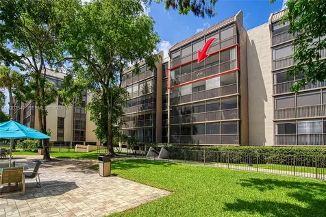 2808 N 46th Avenue Hollywood FL 33021