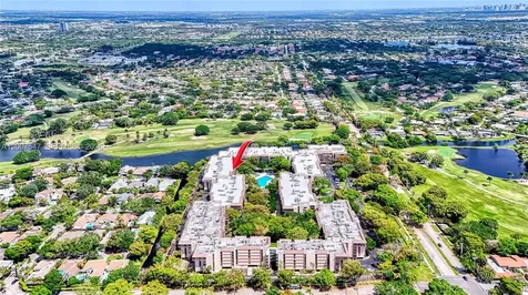 2808 N 46th Avenue Hollywood FL 33021