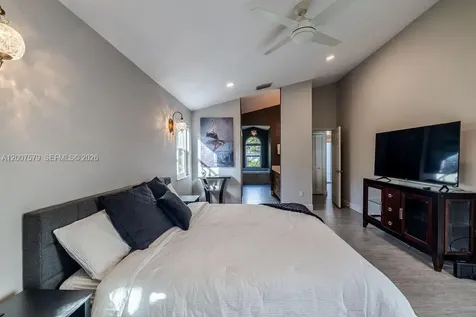 9330 Seagrape Drive Vero Beach FL 32963