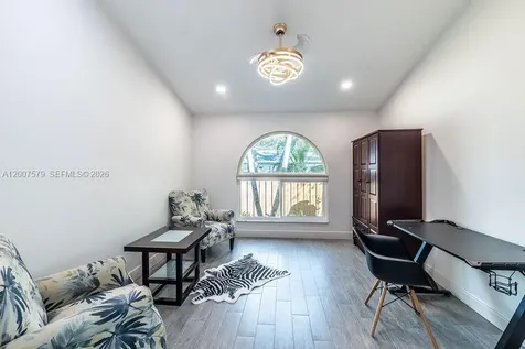 9330 Seagrape Drive Vero Beach FL 32963