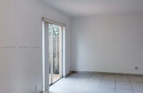 8020 SW 17th Place Davie FL 33324