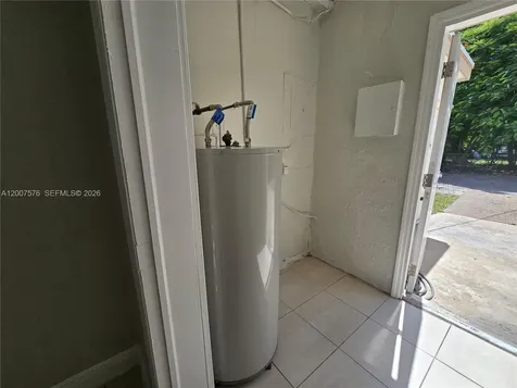 2348 NW 15th Street Fort Lauderdale FL 33311