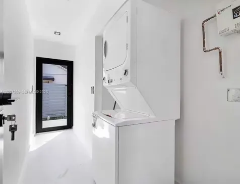 400 NW 40th Street Miami FL 33127