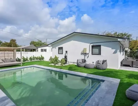 400 NW 40th Street Miami FL 33127