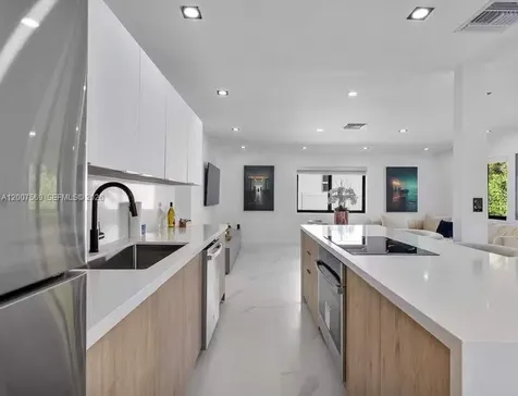 400 NW 40th Street Miami FL 33127