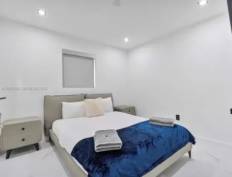 400 NW 40th Street Miami FL 33127