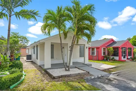 12245 SW 201st Terrace Miami FL 33177