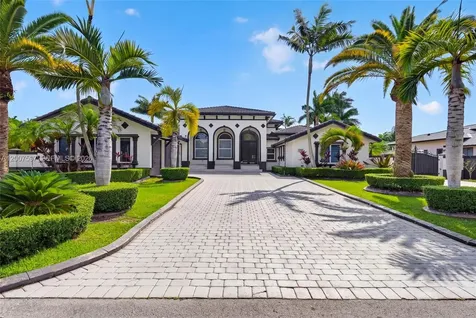 19533 SW 130th Avenue Miami FL 33177