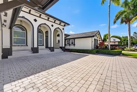 19533 SW 130th Avenue Miami FL 33177