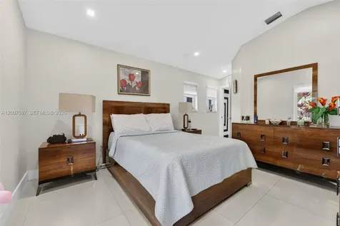 19533 SW 130th Avenue Miami FL 33177