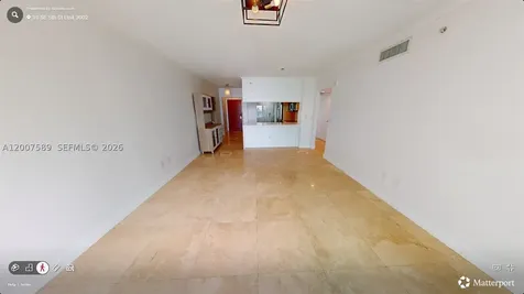 31 SE 5th Street Miami FL 33131