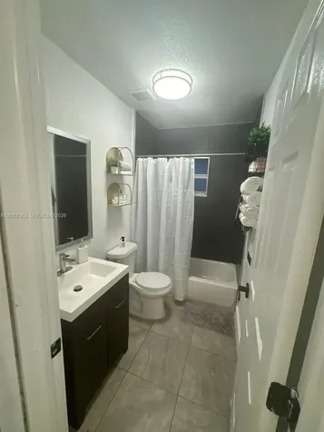 1865 NW 45th Street Miami FL 33142