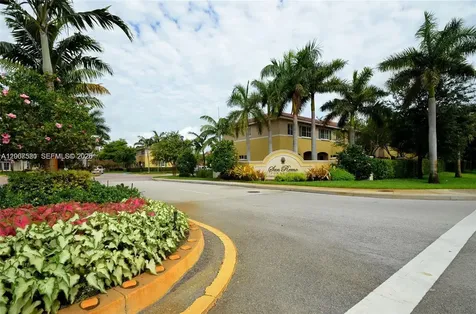 1984 SW 60th Avenue North Lauderdale FL 33068