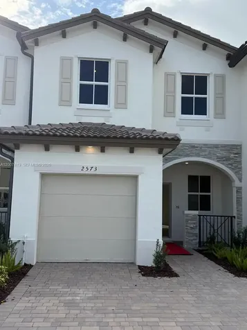 2573 SE 25th Terrace Homestead FL 33035