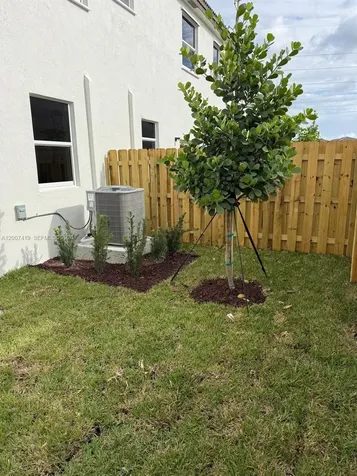 2573 SE 25th Terrace Homestead FL 33035