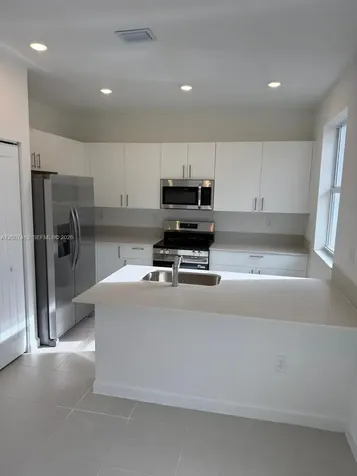 2573 SE 25th Terrace Homestead FL 33035