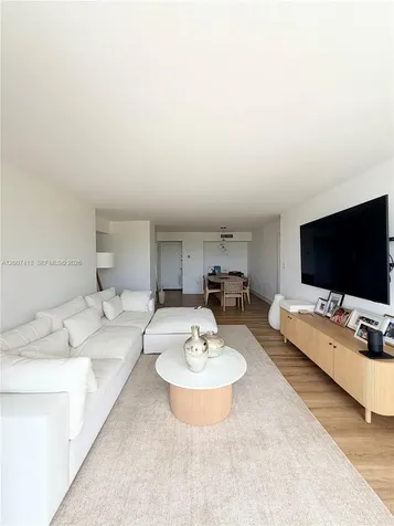 3701 N Country Club Drive Aventura FL 33180