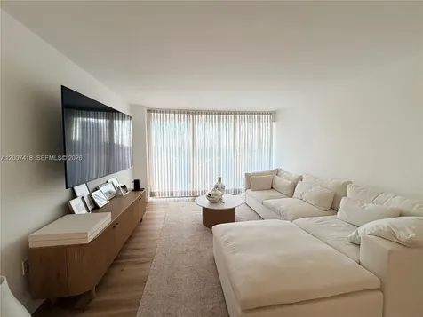 3701 N Country Club Drive Aventura FL 33180