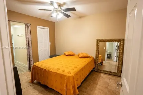 4210 W 6th Avenue Hialeah FL 33012
