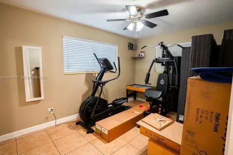 4210 W 6th Avenue Hialeah FL 33012