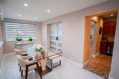 4210 W 6th Avenue Hialeah FL 33012