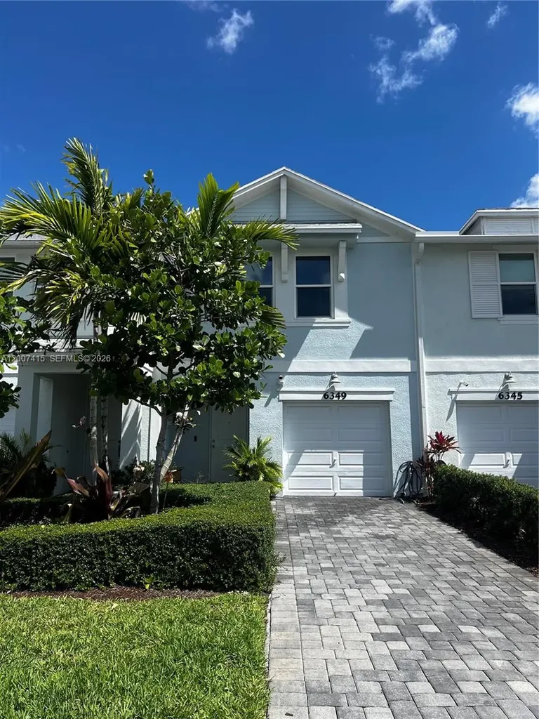 6349 Topsail Drive West Palm Beach FL 33413