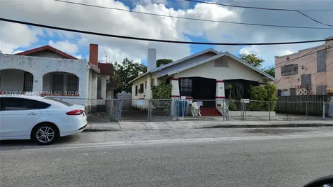 315 SW 10th Avenue Miami FL 33130