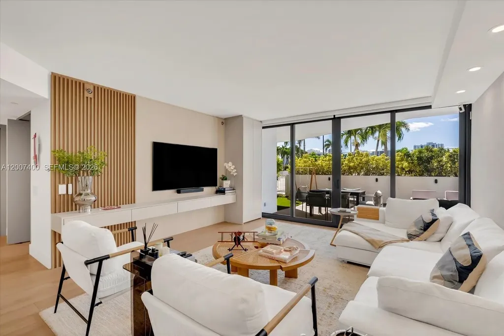 3640 Yacht Club Drive Aventura FL 33180