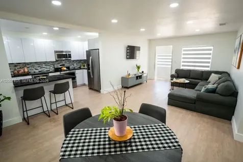 5290 Palm Avenue Hialeah FL 33012