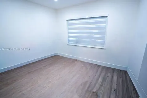 5290 Palm Avenue Hialeah FL 33012