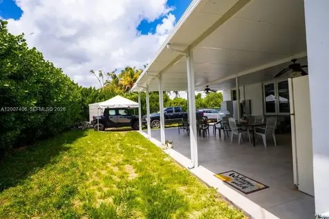 5290 Palm Avenue Hialeah FL 33012