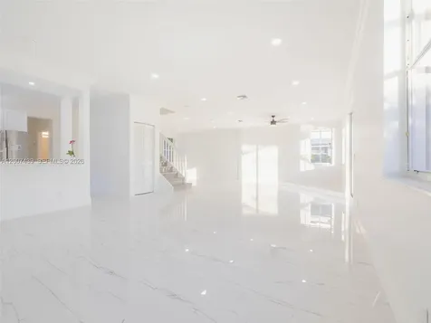 801 Tanglewood Circle Weston FL 33327