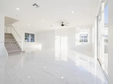801 Tanglewood Circle Weston FL 33327