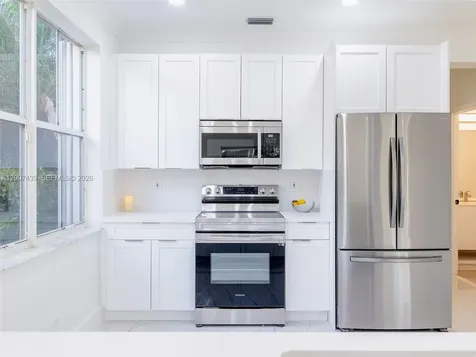 801 Tanglewood Circle Weston FL 33327