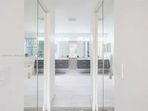 801 Tanglewood Circle Weston FL 33327