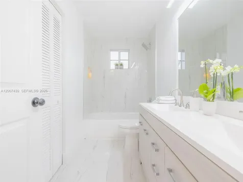 801 Tanglewood Circle Weston FL 33327