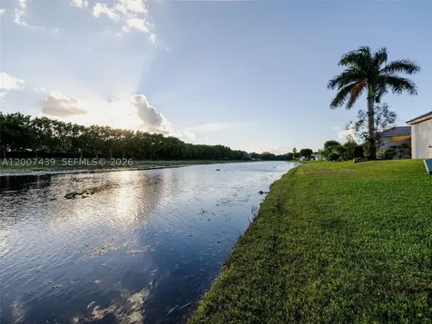 801 Tanglewood Circle Weston FL 33327