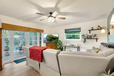 14544 SW 76th Street Miami FL 33183