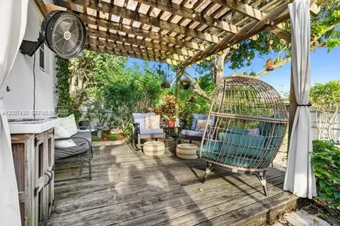 14544 SW 76th Street Miami FL 33183