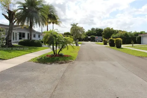 14544 SW 76th Street Miami FL 33183