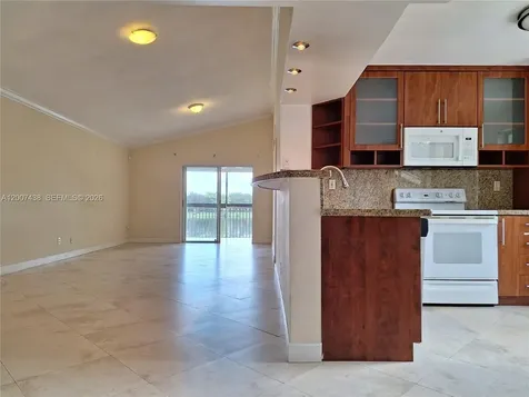 704 NW 92nd Avenue Plantation FL 33324