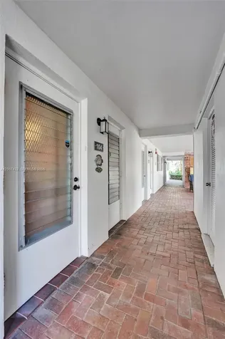 455 Paradise Isle Boulevard Hallandale Beach FL 33009