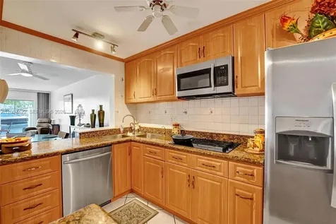 455 Paradise Isle Boulevard Hallandale Beach FL 33009