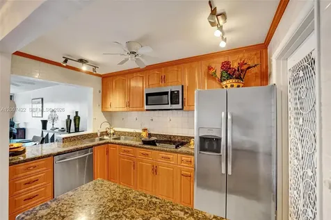 455 Paradise Isle Boulevard Hallandale Beach FL 33009