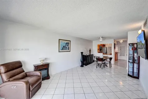 455 Paradise Isle Boulevard Hallandale Beach FL 33009