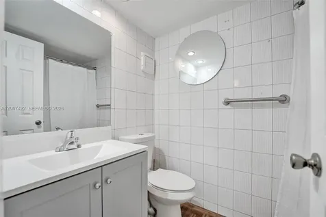 455 Paradise Isle Boulevard Hallandale Beach FL 33009
